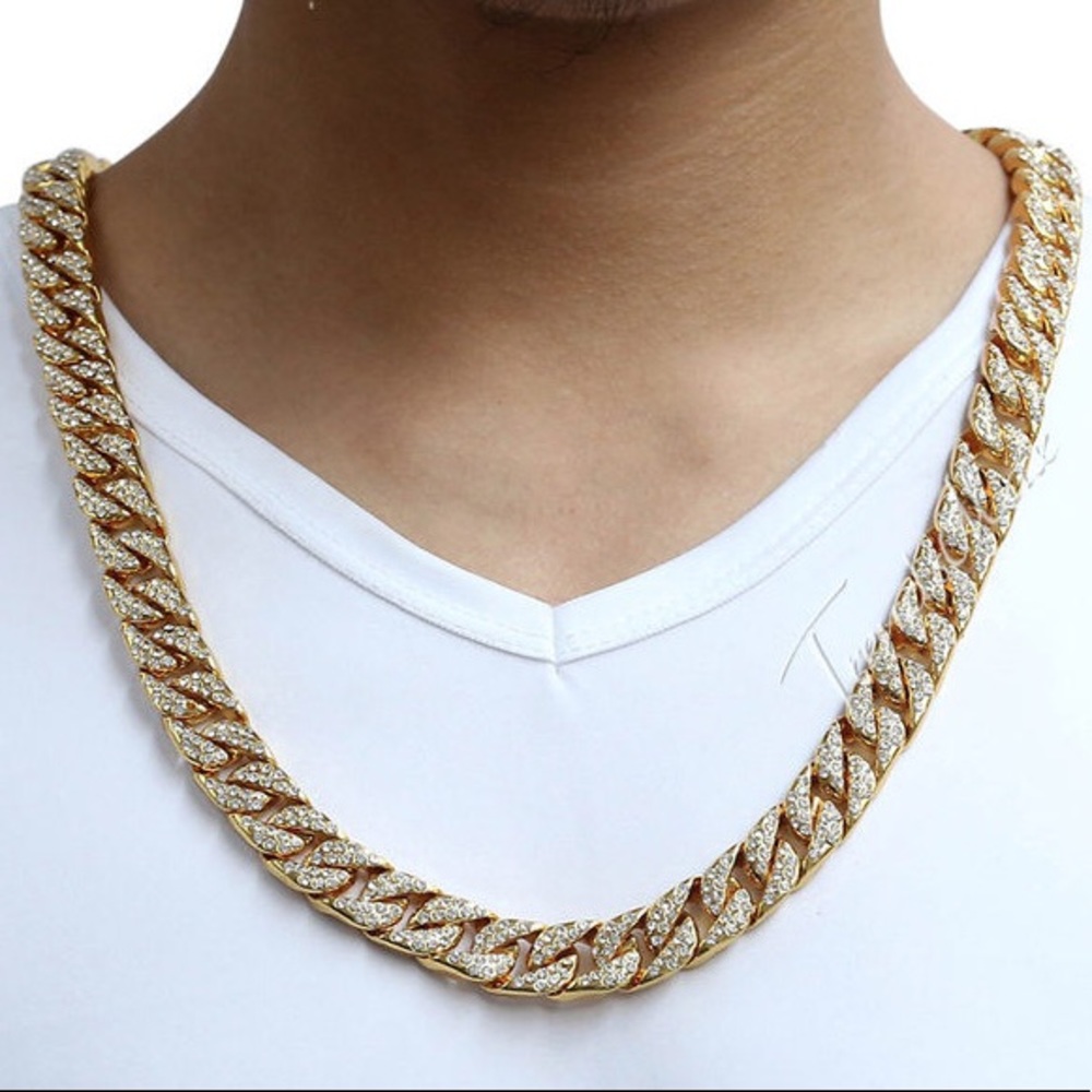 Iced out Cuban link chain 28”